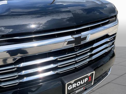 Used 2025 Chevrolet Tahoe Premier RWD image 29