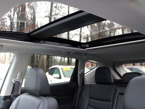 Certified 2024 Nissan Murano SL image 45