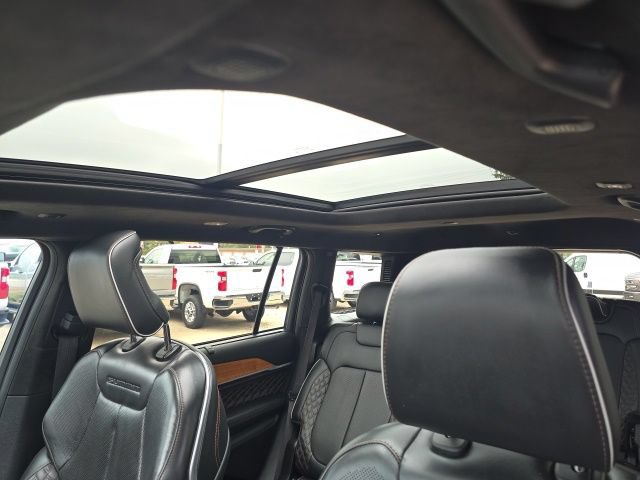 Used 2021 Jeep Grand Cherokee L Summit AWD/4WD image 24