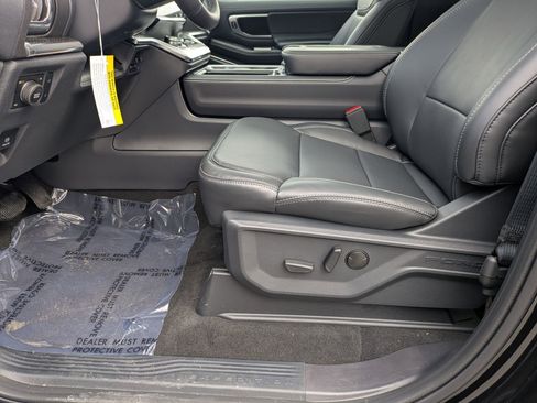 New 2026 Ford Expedition Platinum w/ Stealth Appearance Package image 12