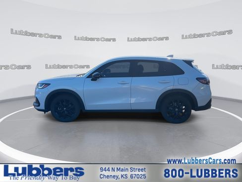 Used 2023 Honda HR-V Sport image 5