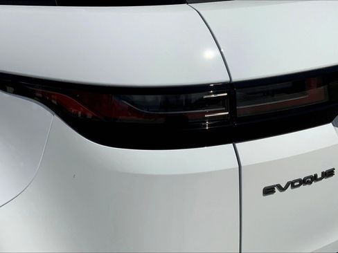 New 2026 Land Rover Range Rover Evoque S image 5