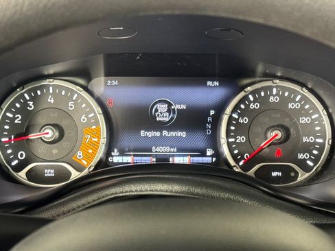 Used 2023 Jeep Renegade Latitude AWD/4WD image 21