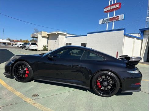 Used 2014 Porsche 911 GT3 image 11