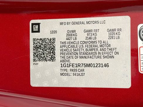 Used 2021 Chevrolet Camaro LT w/ Wild Cherry Design Package 1 RWD image 25