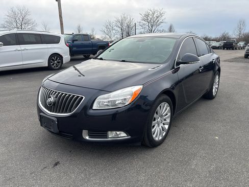 Used 2013 Buick Regal Premium image 2