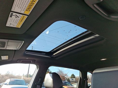 Used 2024 Honda CR-V Sport Touring image 14