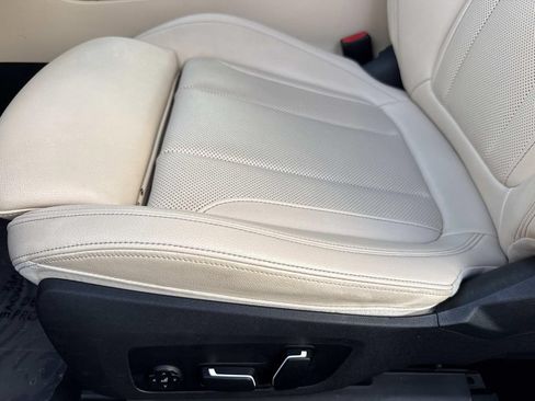 Used 2024 BMW 430i Convertible RWD image 20