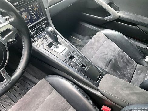 Used 2015 Porsche 911 Carrera GTS RWD image 20