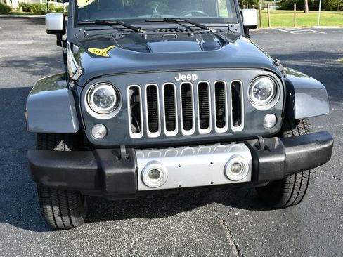 Used 2017 Jeep Wrangler Sahara w/ Quick Order Package 24E Chief AWD/4WD image 35