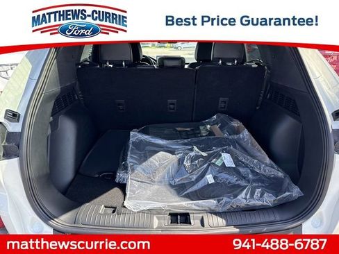 New 2025 Ford Escape SE w/ PHEV Premium Package image 14