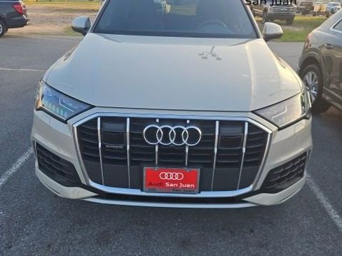 Used 2021 Audi Q7 2.0T Premium Plus w/ Executive Package image 2