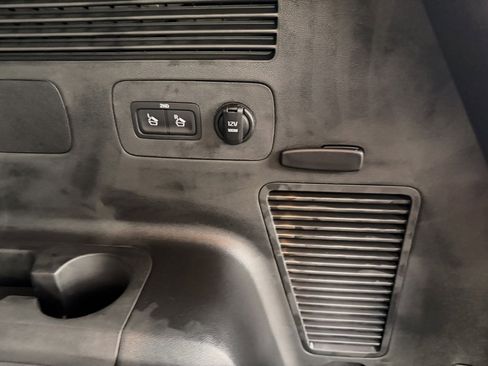 New 2025 Kia Sorento EX image 16