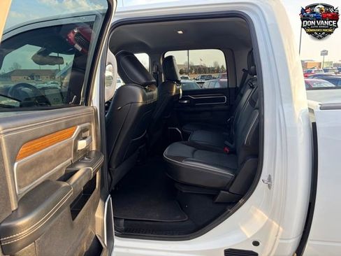 Used 2024 RAM 2500 Laramie AWD/4WD image 22