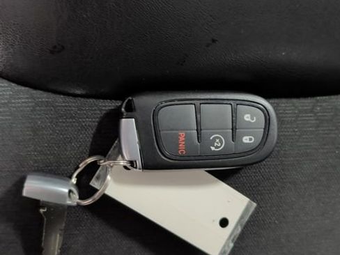 Used 2021 Jeep Cherokee Trailhawk w/ Sun, Sound & Nav Group image 30