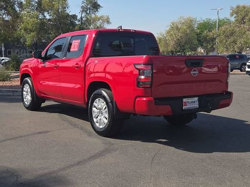 Used 2023 Nissan Frontier SV w/ SV Convenience Package RWD image 9