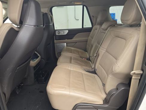 Used 2023 Lincoln Navigator L Reserve image 25
