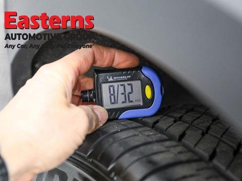 Used 2024 Volkswagen Tiguan Wolfsburg Edition image 28