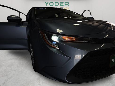Used 2022 Toyota Corolla LE FWD image 53