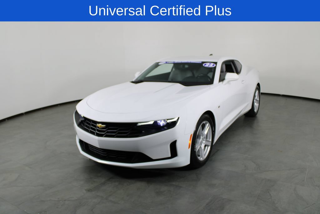 Used 2023 Chevrolet Camaro LT RWD image 2