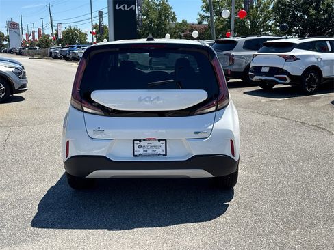 New 2025 Kia Soul EX image 5