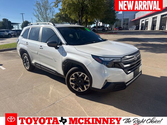 Used 2025 Subaru Forester Premium AWD/4WD image 1