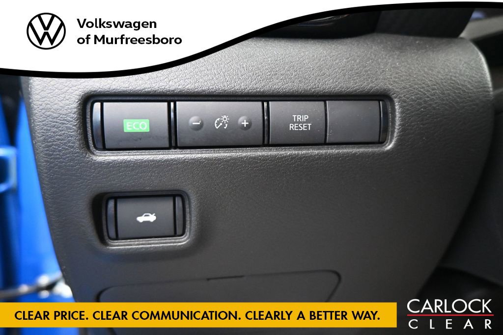 Used 2025 Nissan Sentra SR w/ Trunk Package FWD image 33