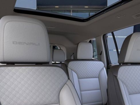 New 2026 GMC Acadia Denali image 24