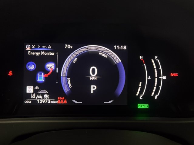 Certified 2025 Lexus UX 300h FWD image 17