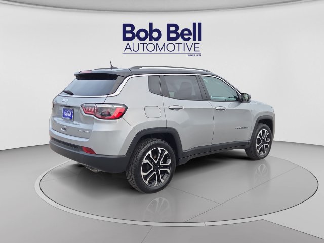 Used 2022 Jeep Compass Limited w/ Sun and Sound Group AWD/4WD image 5