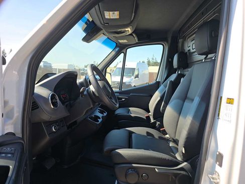 Used 2026 Mercedes-Benz Sprinter 2500 image 20