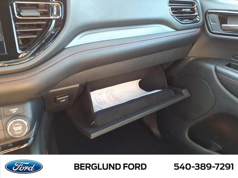 Used 2024 Dodge Durango GT AWD/4WD image 36