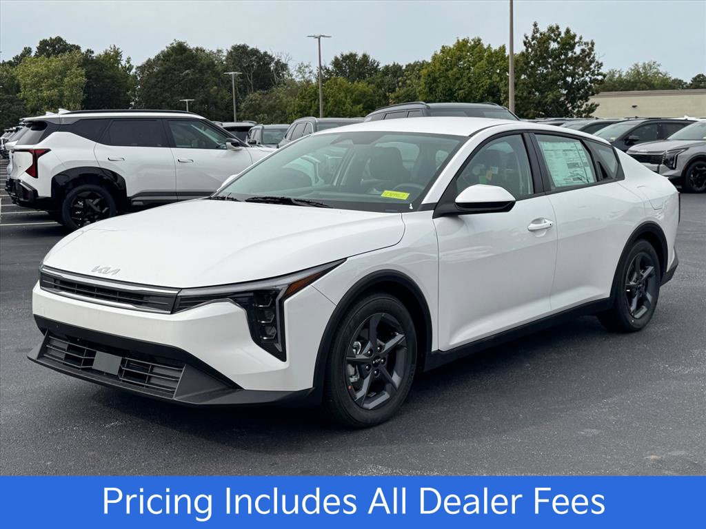 New 2026 Kia K4 FWD image 6