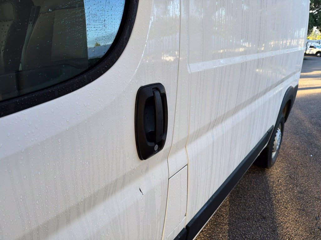 Used 2025 RAM ProMaster 2500 w/ Convenience Group FWD image 14