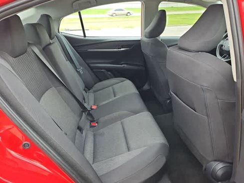 Used 2025 Toyota Camry LE FWD image 17