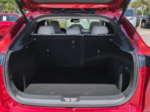 Used 2025 MAZDA CX-30 AWD 2.5 S w/ Premium Package image 13