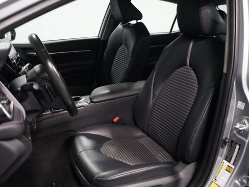 Certified 2023 Toyota Camry SE image 25