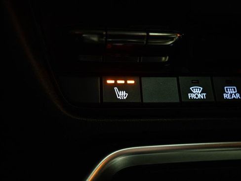 Used 2024 MAZDA CX-90 3.3 Turbo w/ Preferred Plus image 25