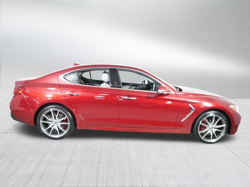 Used 2021 Genesis G70 3.3T image 8