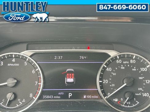 Used 2023 Nissan Pathfinder SL w/ Lighting Package (N92) AWD/4WD image 29