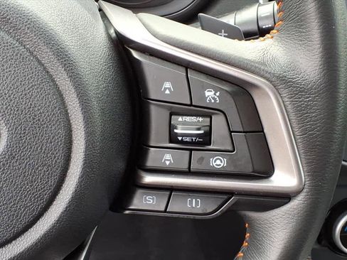 Used 2023 Subaru Crosstrek 2.0i Premium image 18