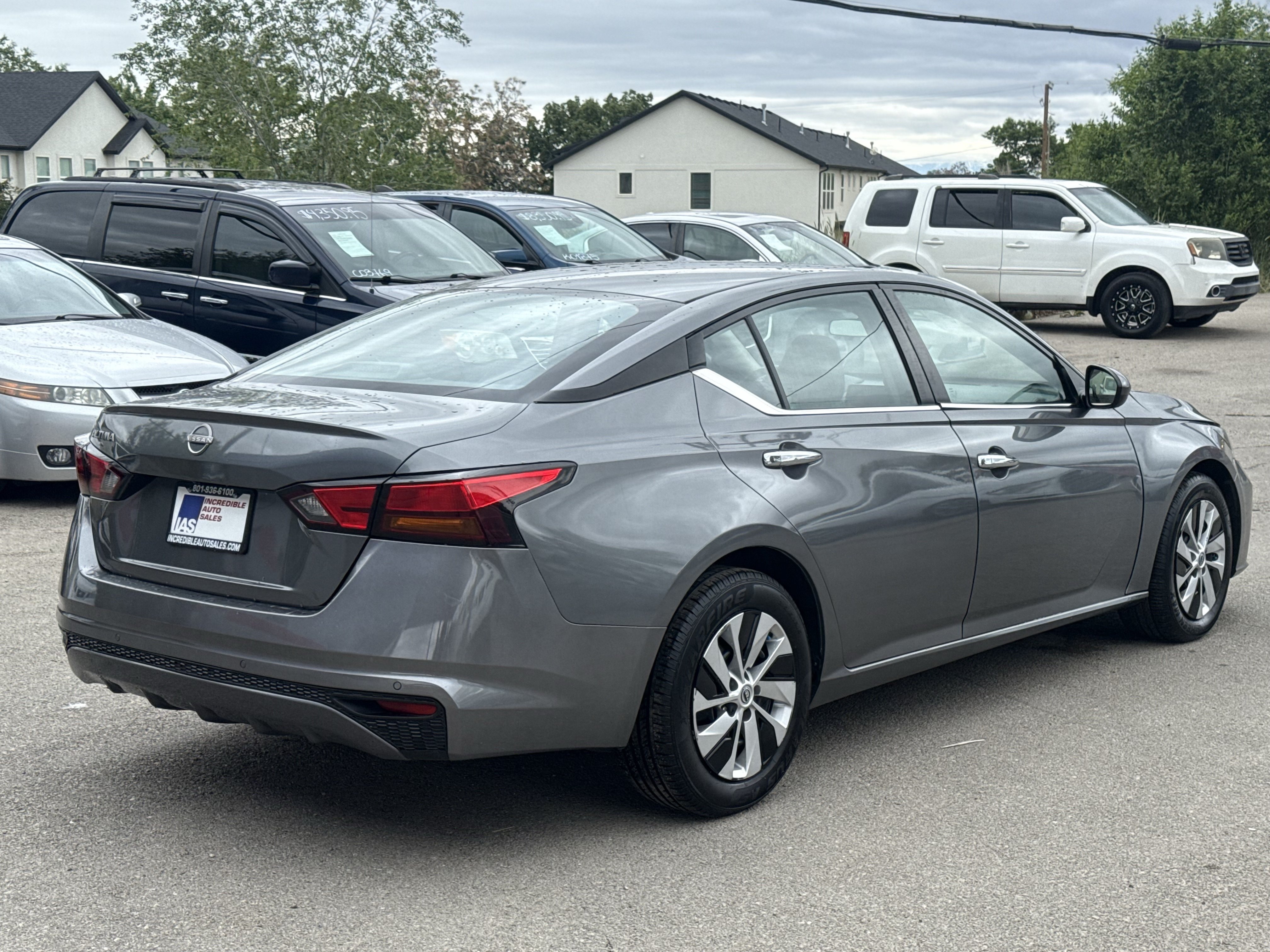Used 2023 Nissan Altima 2.5 S FWD image 4
