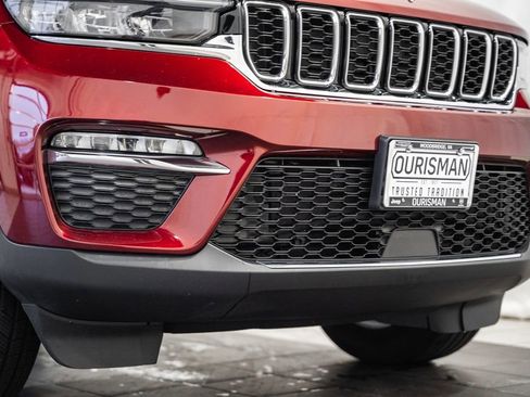 Certified 2023 Jeep Grand Cherokee Limited image 19