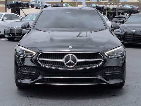 Used 2025 Mercedes-Benz C 300 Sedan image 3