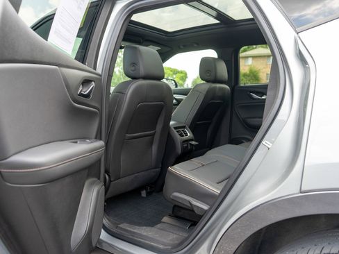 Used 2023 Chevrolet Blazer Premier w/ Driver Confidence II Package AWD/4WD image 31