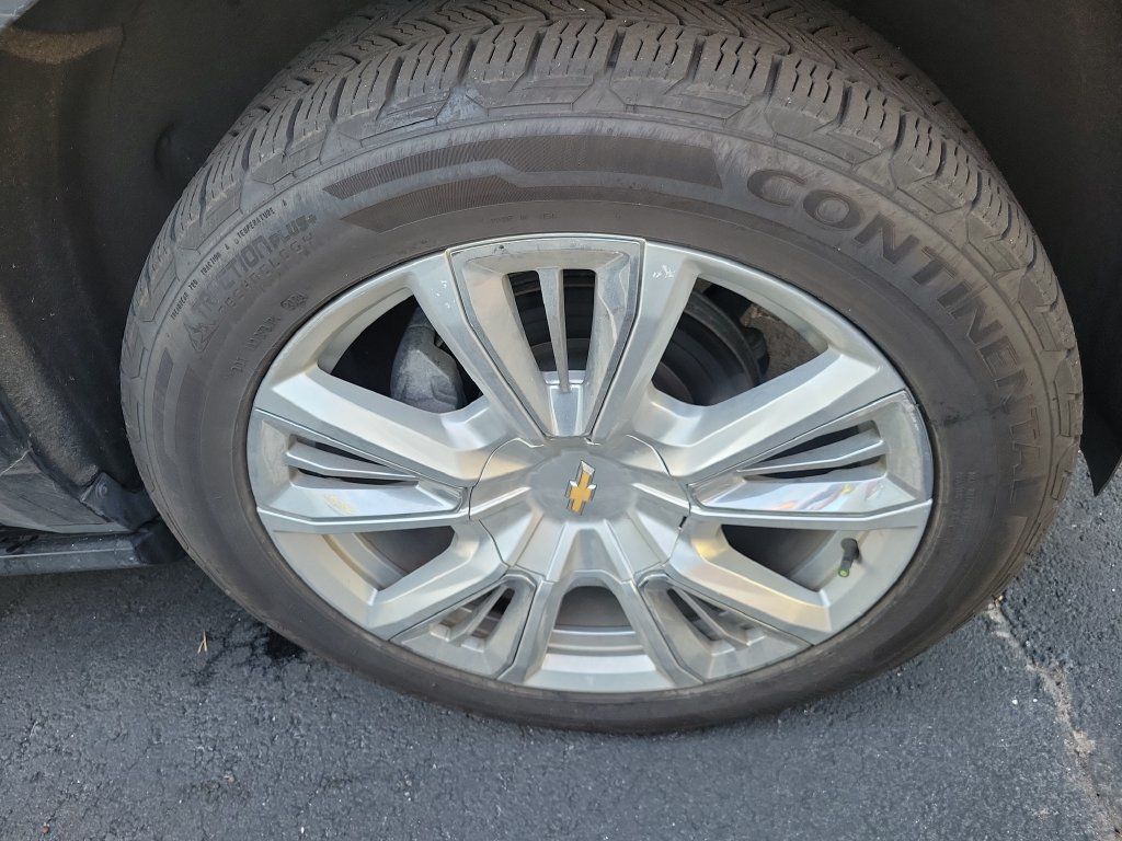 Used 2021 Chevrolet Tahoe High Country w/ Premium Package RWD image 9