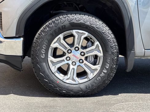 Certified 2024 GMC Sierra 1500 SLE w/ X31 Off-Road Package AWD/4WD image 26