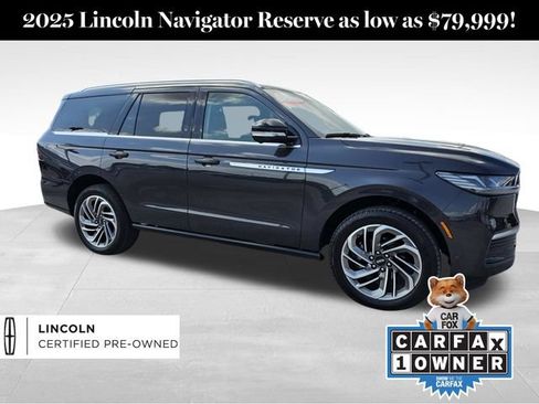 Certified 2025 Lincoln Navigator Reserve AWD/4WD image 1