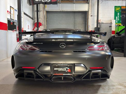 Used 2020 Mercedes-Benz AMG GT R image 7