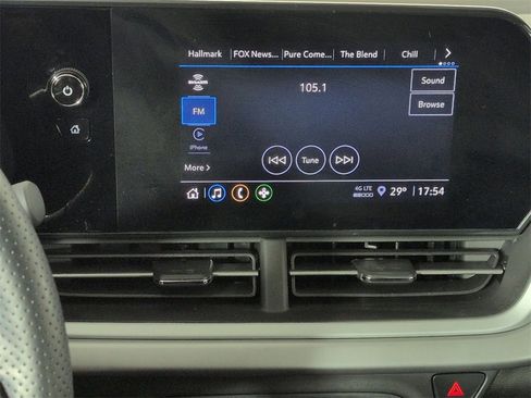 Certified 2024 Chevrolet Trax RS image 13